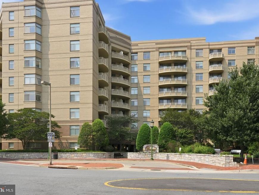 7111 Woodmont Avenue, Unit 106, Bethesda, MD 20815 Main Photo