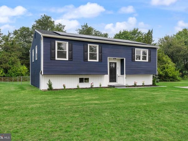 48 LAY DRIVE, FRANKLINVILLE, NJ 08322