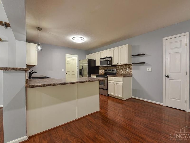 1503 Corbin Drive, Miami Twp, OH 45150 Photo 14