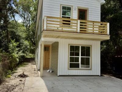 4713 Mint Avenue, North Charleston, SC 29405