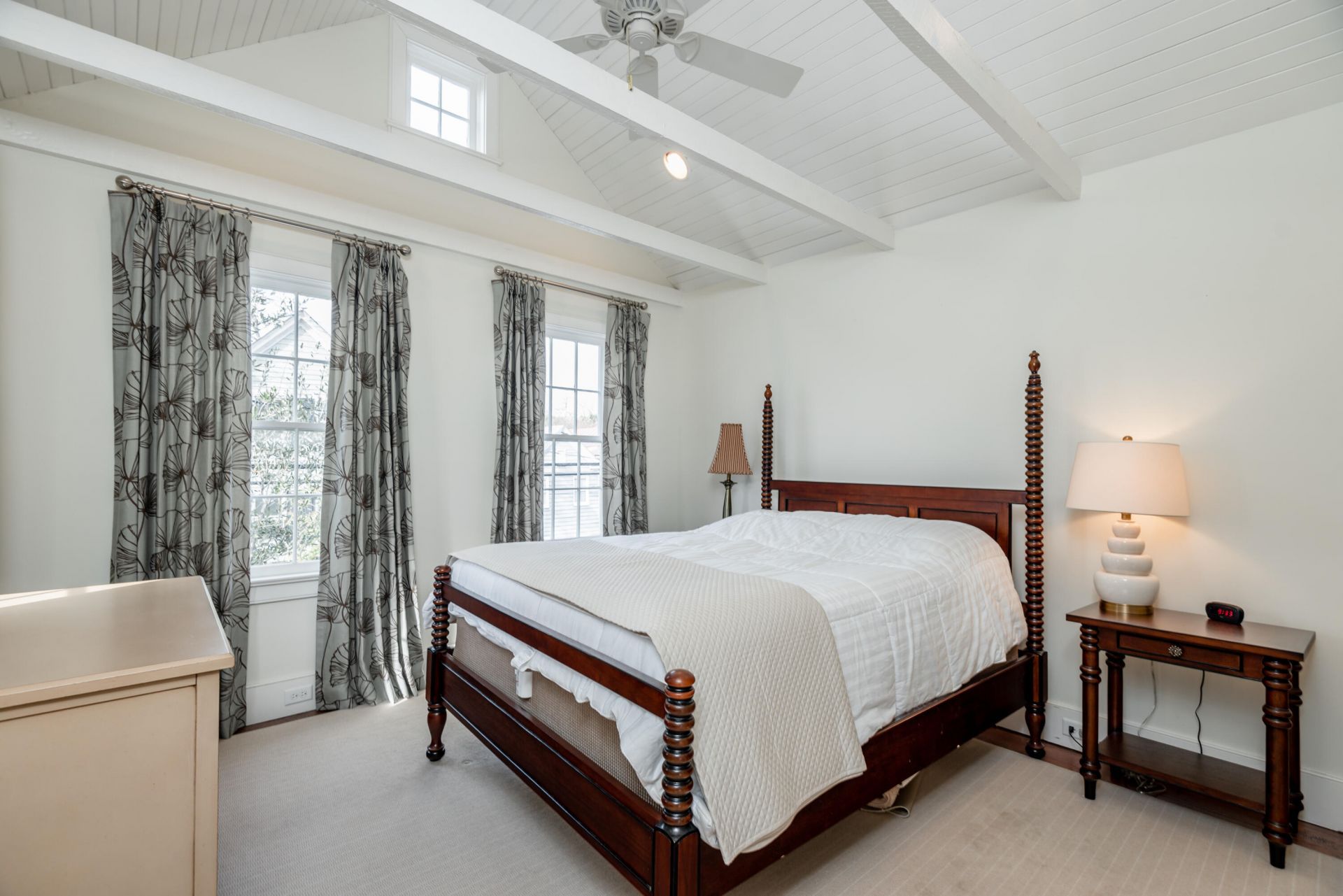 108 Smith Street Photo 10