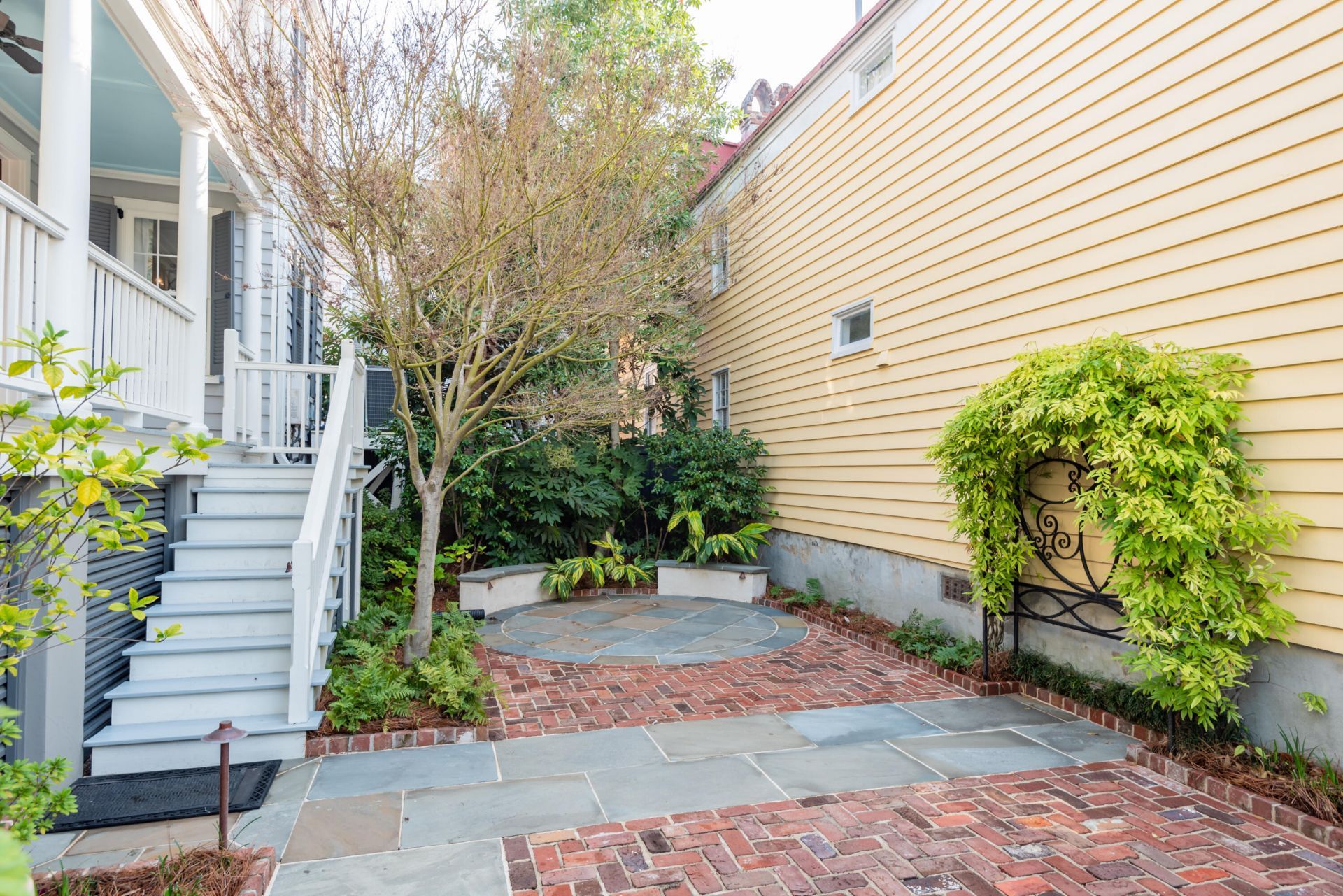 108 Smith Street Photo 24