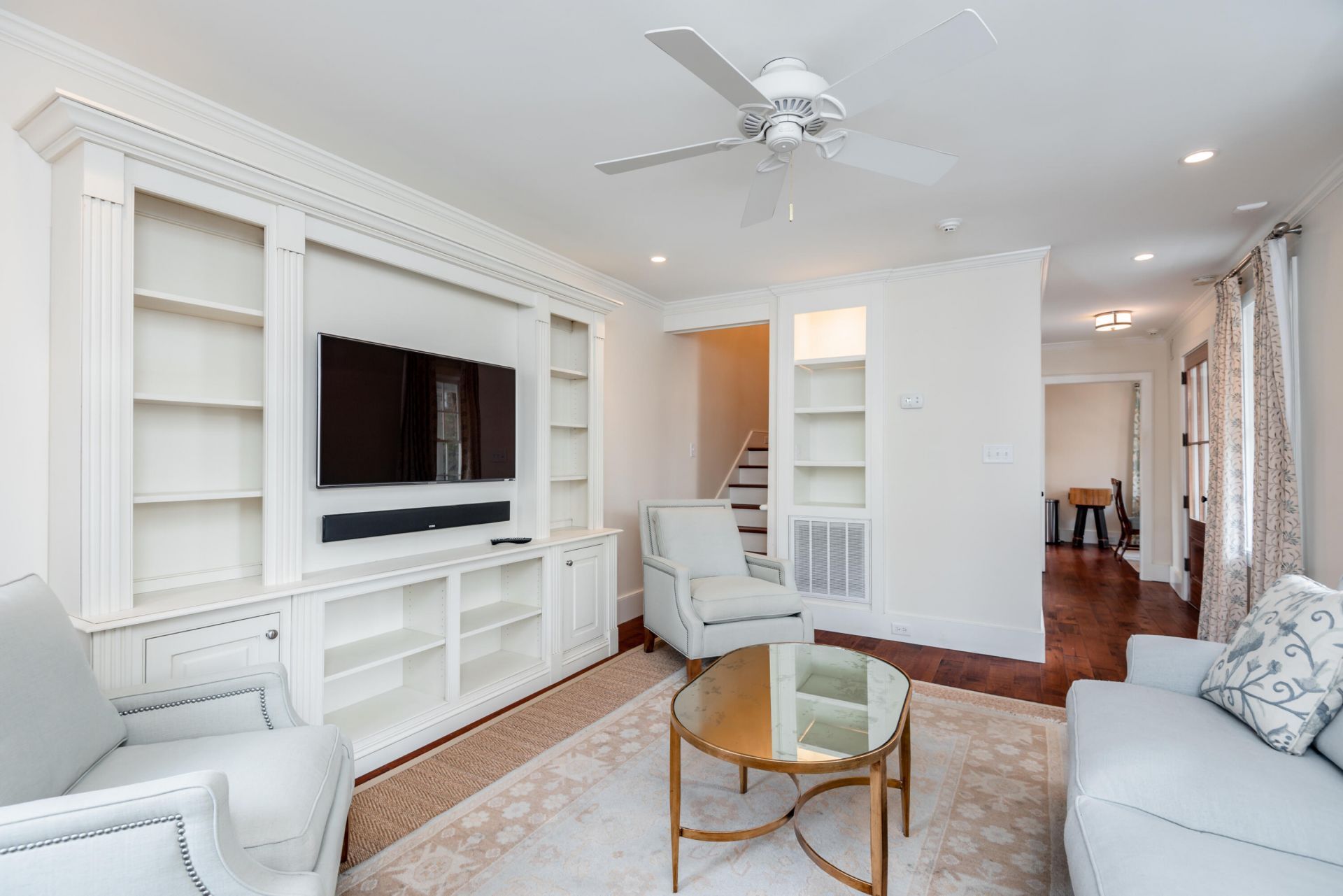 108 Smith Street Photo 6
