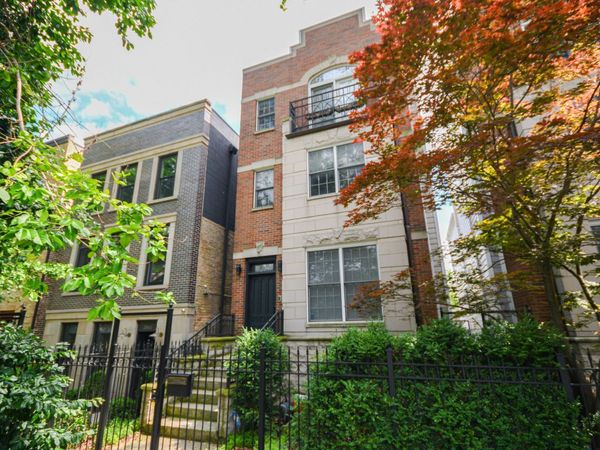 2043 W Saint Paul Avenue , Chicago, IL 60647