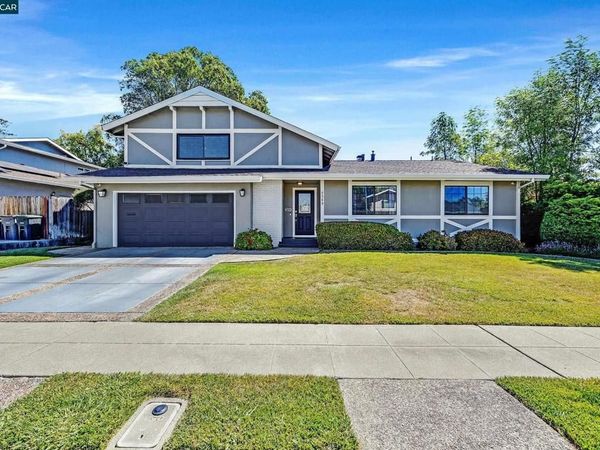 8569 Wicklow Ln , Dublin, CA 94568