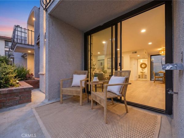 8125 Redlands Street , Unit 109, Playa Del Rey, CA 90293