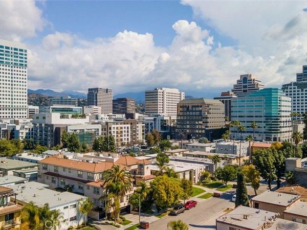 333 Milford Street , Unit 105, Glendale, CA 91203