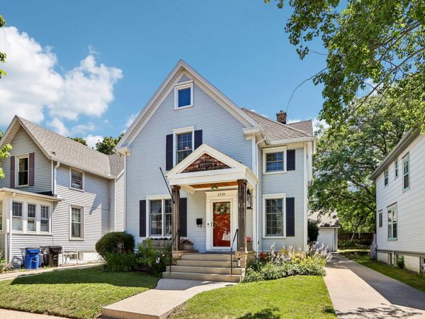 1719 Park Ave, Racine, WI 53403