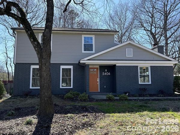 5406 Barrington Drive , Charlotte, NC 28215