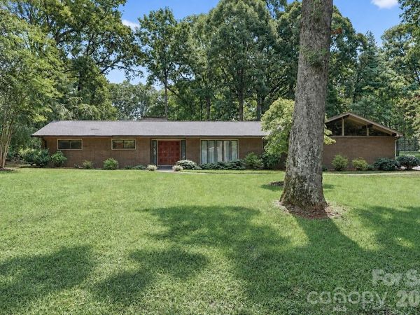 107 Augusta Drive, Statesville, NC 28625