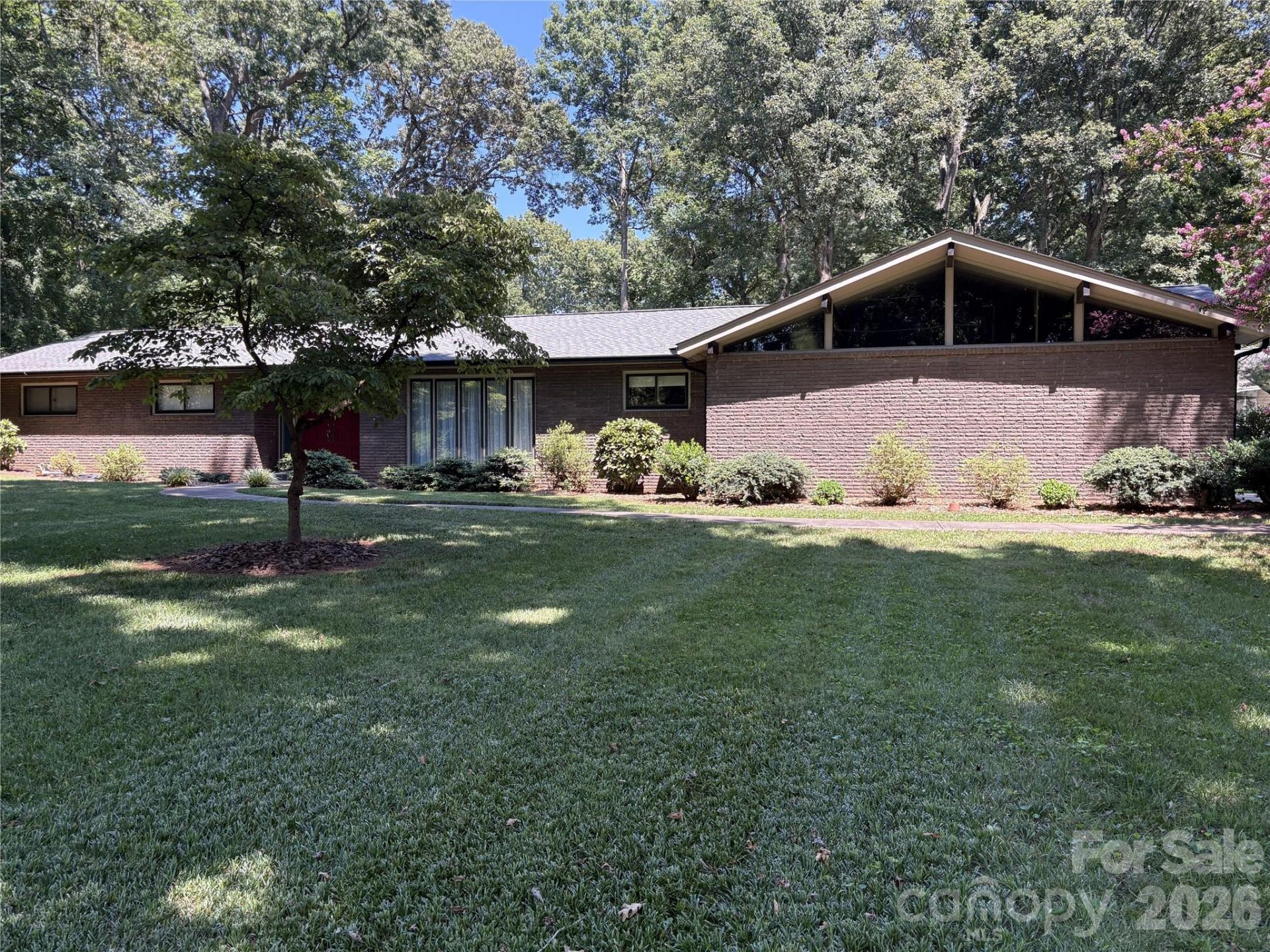 107 Augusta Drive , Statesville, NC 28625 Main Photo