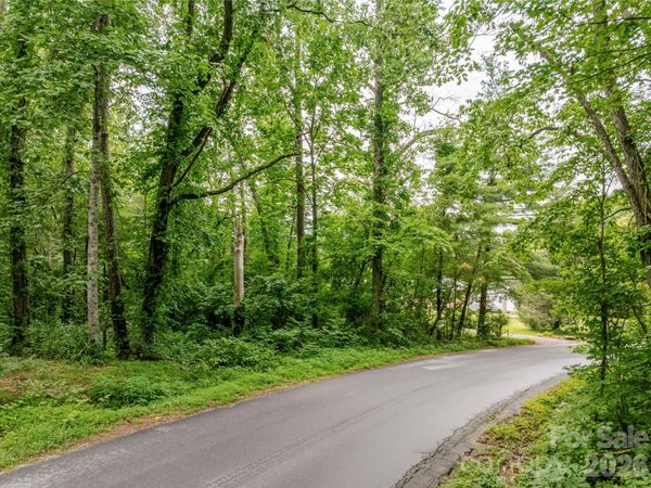 99999 Reynolds School Road , Asheville, NC 28806
