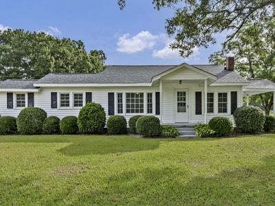 3304 Chappells Highway , Saluda, SC 29138