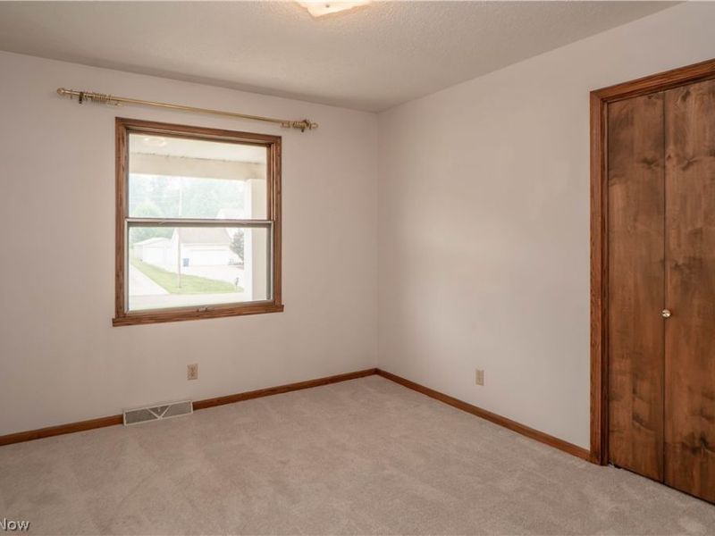 2421 Fairview Road, Uniontown, OH 44685 Photo 22