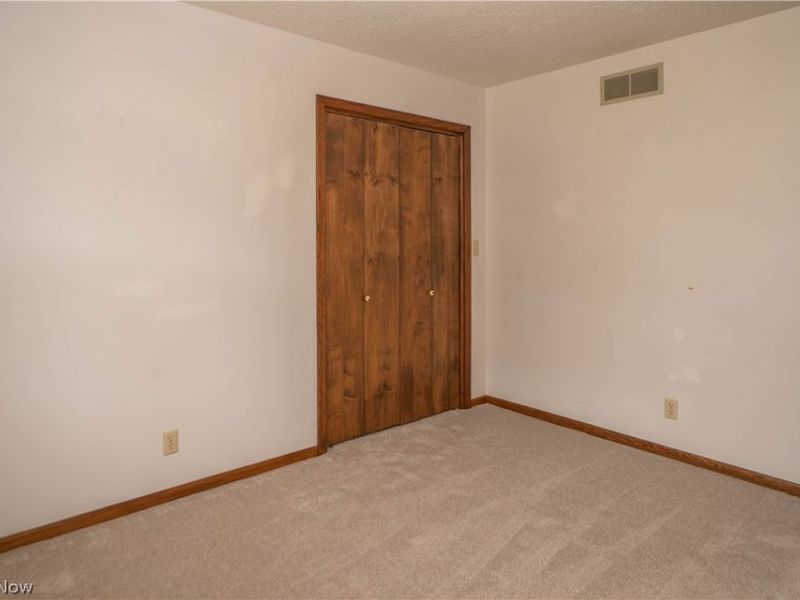 2421 Fairview Road , Uniontown, OH 44685 Photo 23