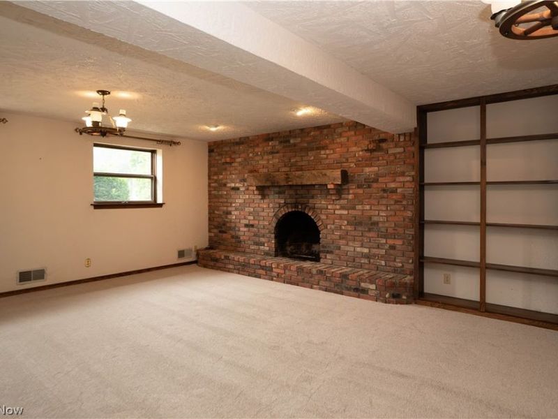 2421 Fairview Road, Uniontown, OH 44685 Photo 31