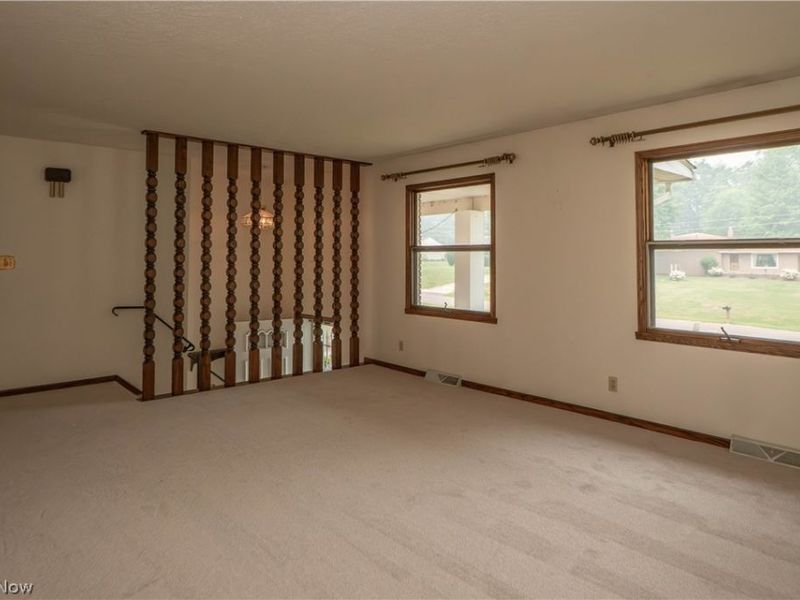 2421 Fairview Road , Uniontown, OH 44685 Photo 4