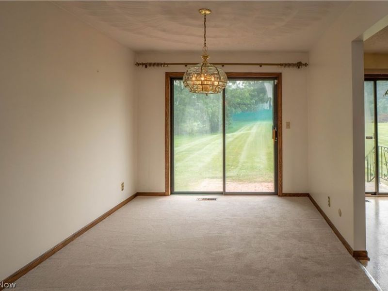 2421 Fairview Road , Uniontown, OH 44685 Photo 8