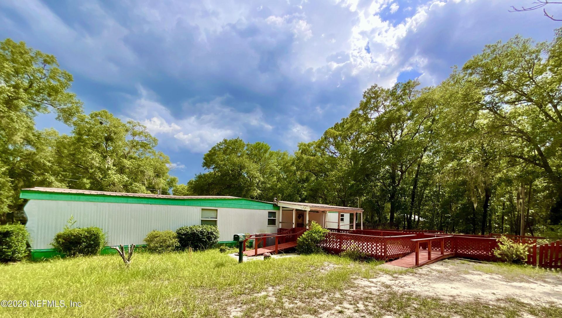 8232 Swan Lake Road, Melrose, FL 32666 Photo