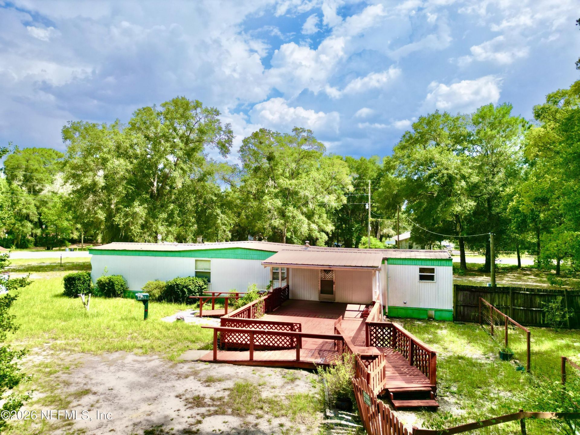 8232 Swan Lake Road, Melrose, FL 32666 Photo