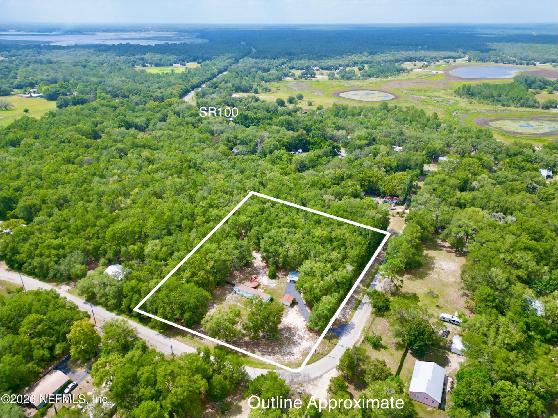 8232 Swan Lake Road, Melrose, FL 32666 Photo
