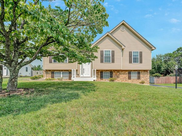 2517 Bloomfield AVE , Roanoke, VA 24012