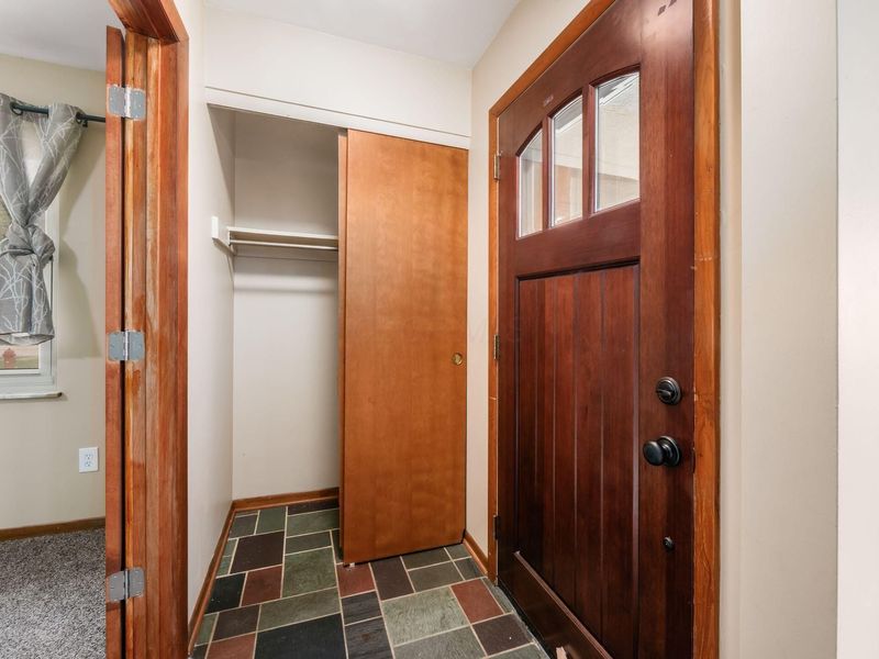 135 Marilla Road , Columbus, OH 43207 Photo 8