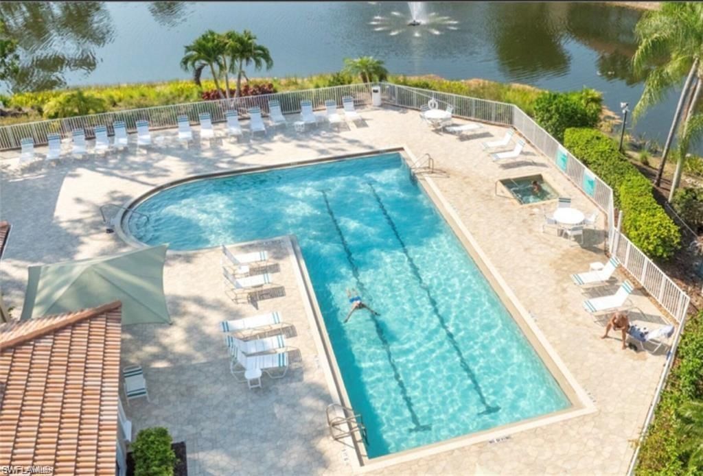 5640 Northboro Dr , Unit 201, Naples, FL 34110 Photo