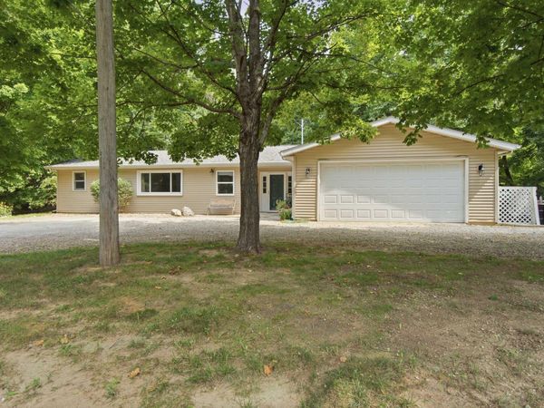 206 ALCONBURY Road, Metamora, IL 61548