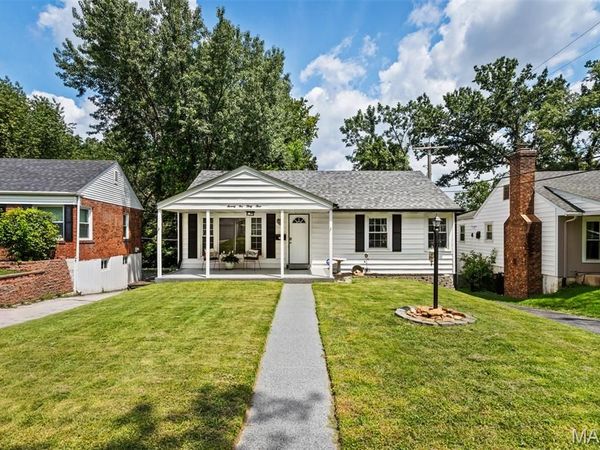 7133 Circleview Drive, Affton, MO 63123