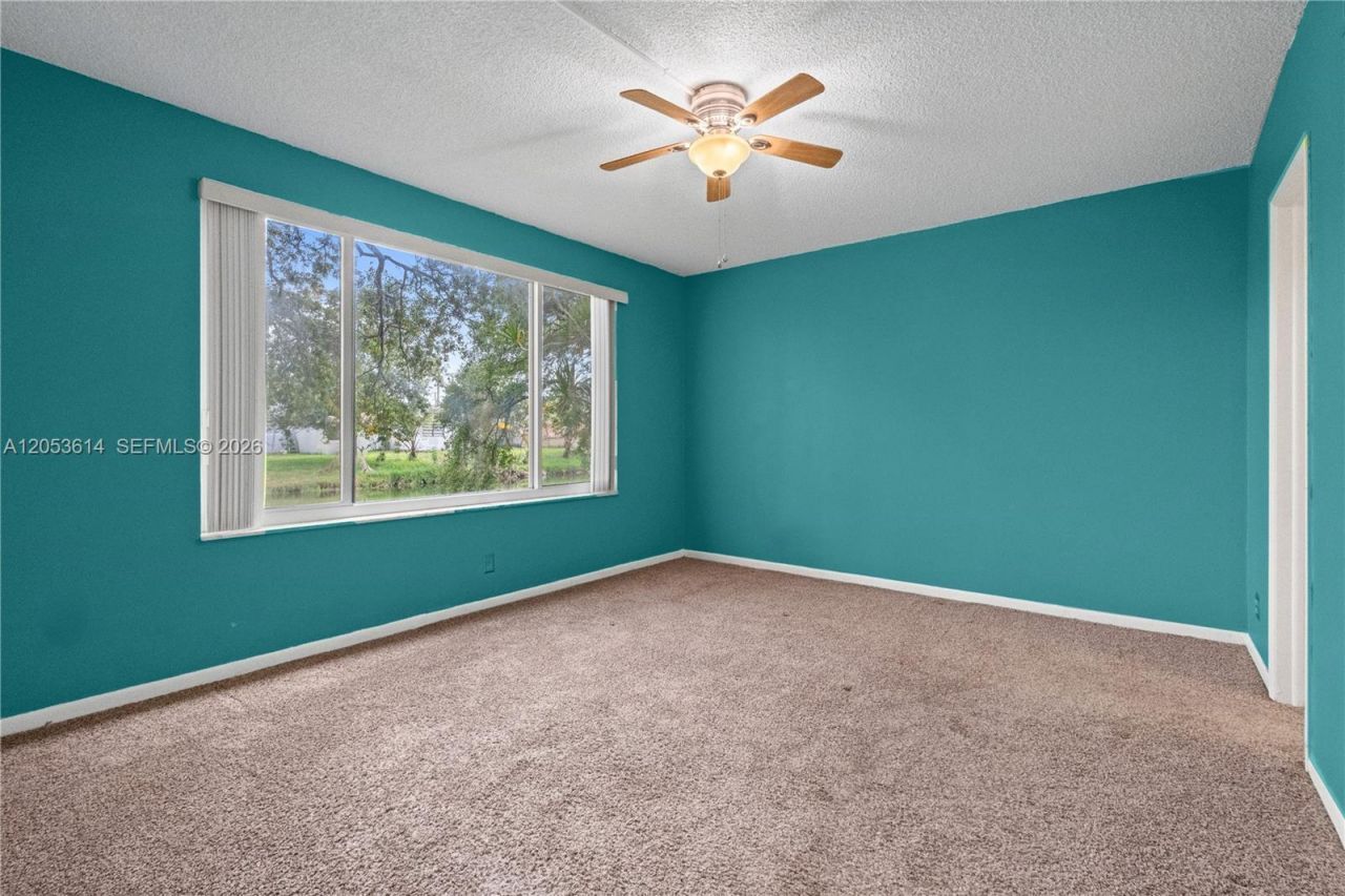 5950 Del Lago Cir, Unit 106, Sunrise, FL 33313 Photo