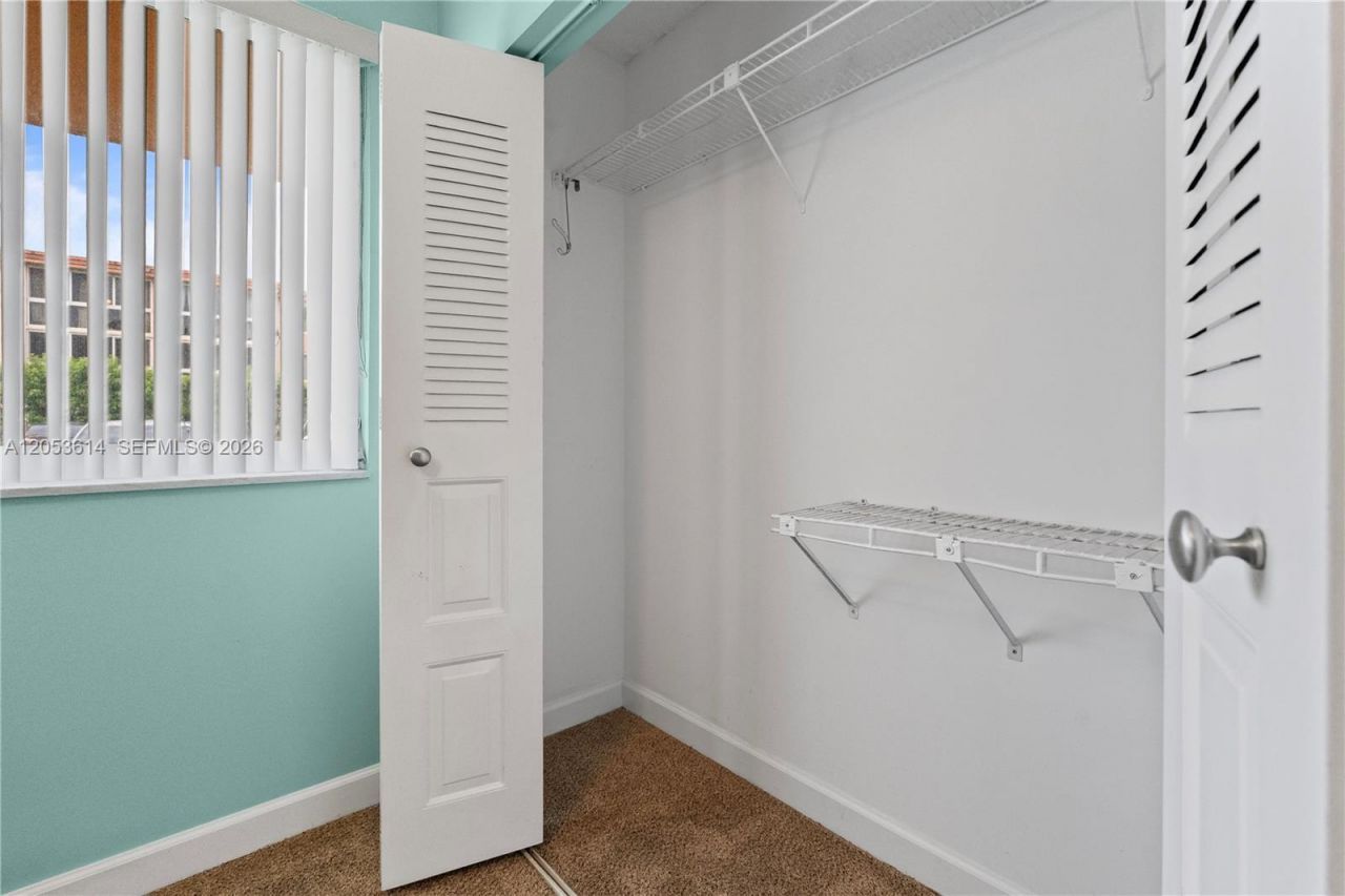 5950 Del Lago Cir, Unit 106, Sunrise, FL 33313 Photo