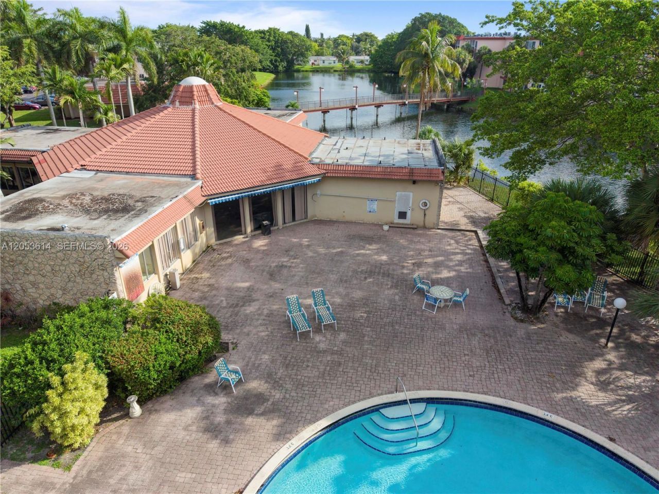 5950 Del Lago Cir, Unit 106, Sunrise, FL 33313 Photo
