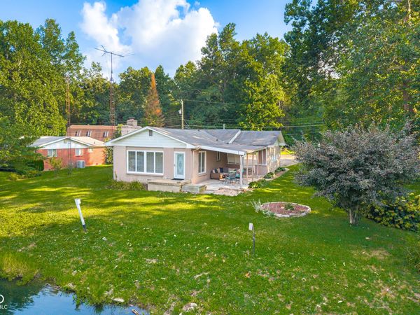 8614 W Dam Road , Columbus, IN 47201
