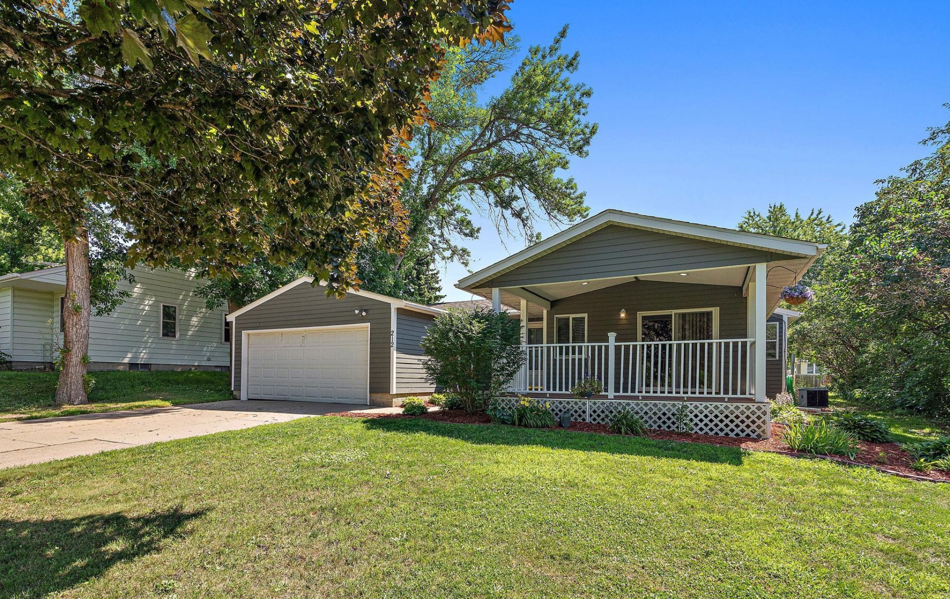212 Central Avenue S, Norwood Young America, MN 55397