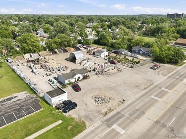 1287 S Merriman Road , Westland, MI 48186