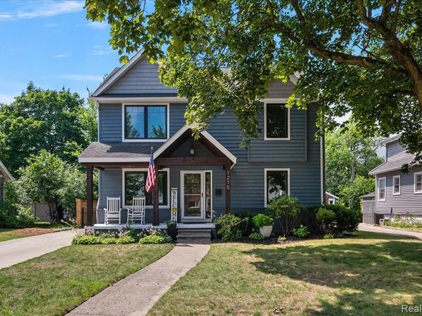 1275 Dorothea Road, Berkley, MI 48072