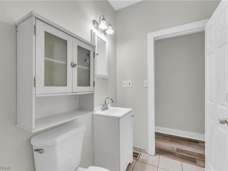 4314 Archwood Avenue , Unit 1/DN, Cleveland, OH 44109 Photo 15