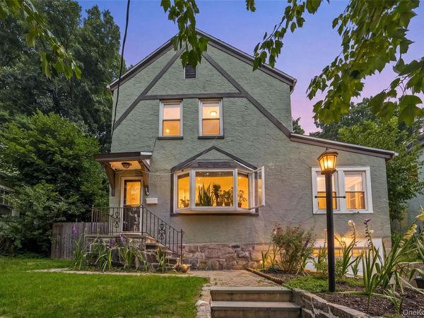 218 Sedgwick Avenue , Yonkers, NY 10705