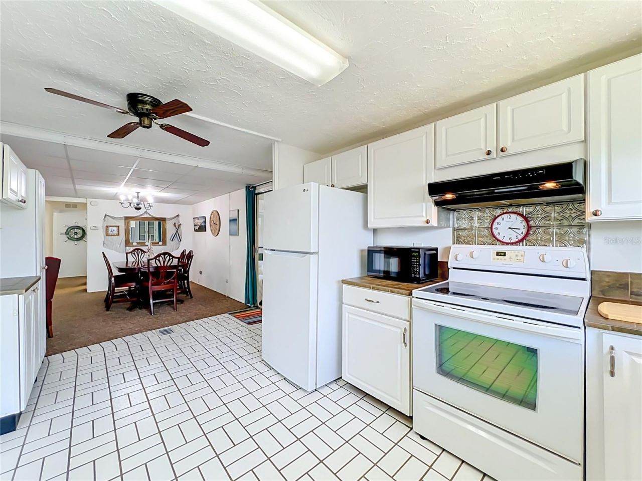 30041 Wausaukee Drive , Tavares, FL 32778 Photo