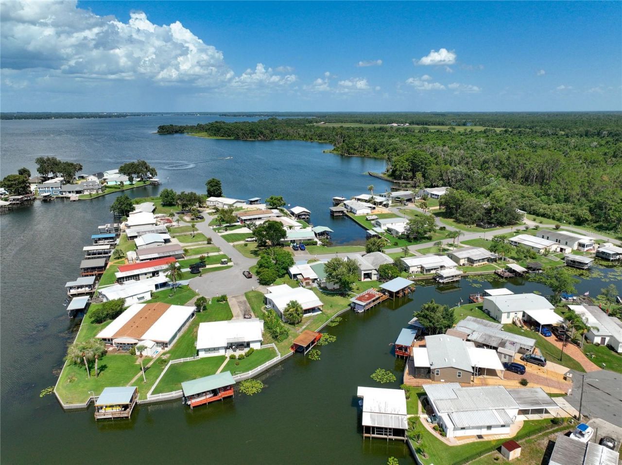 30041 Wausaukee Drive , Tavares, FL 32778 Photo