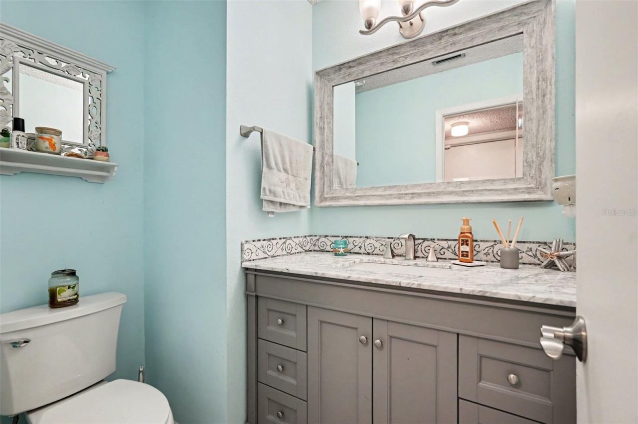9303 Rolling Ridge Place, Tampa, FL 33637 Photo
