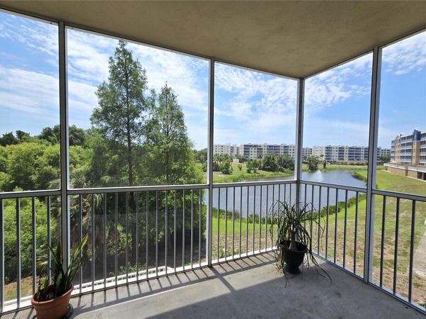 960 STARKEY ROAD , Unit 9206, LARGO, FL 33771