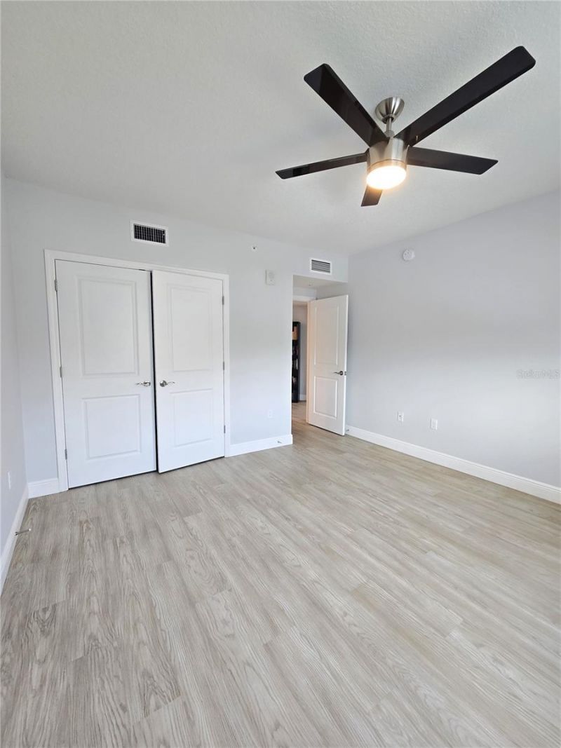 960 Starkey Road, Unit 9206, Largo, FL 33771 Photo