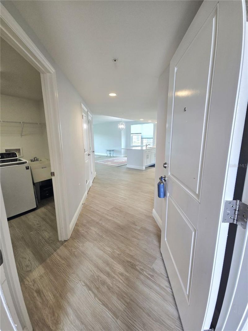 960 Starkey Road, Unit 9206, Largo, FL 33771 Photo