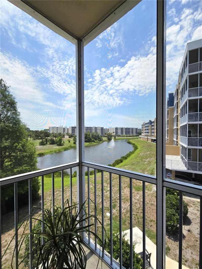 960 Starkey Road, Unit 9206, Largo, FL 33771 Photo