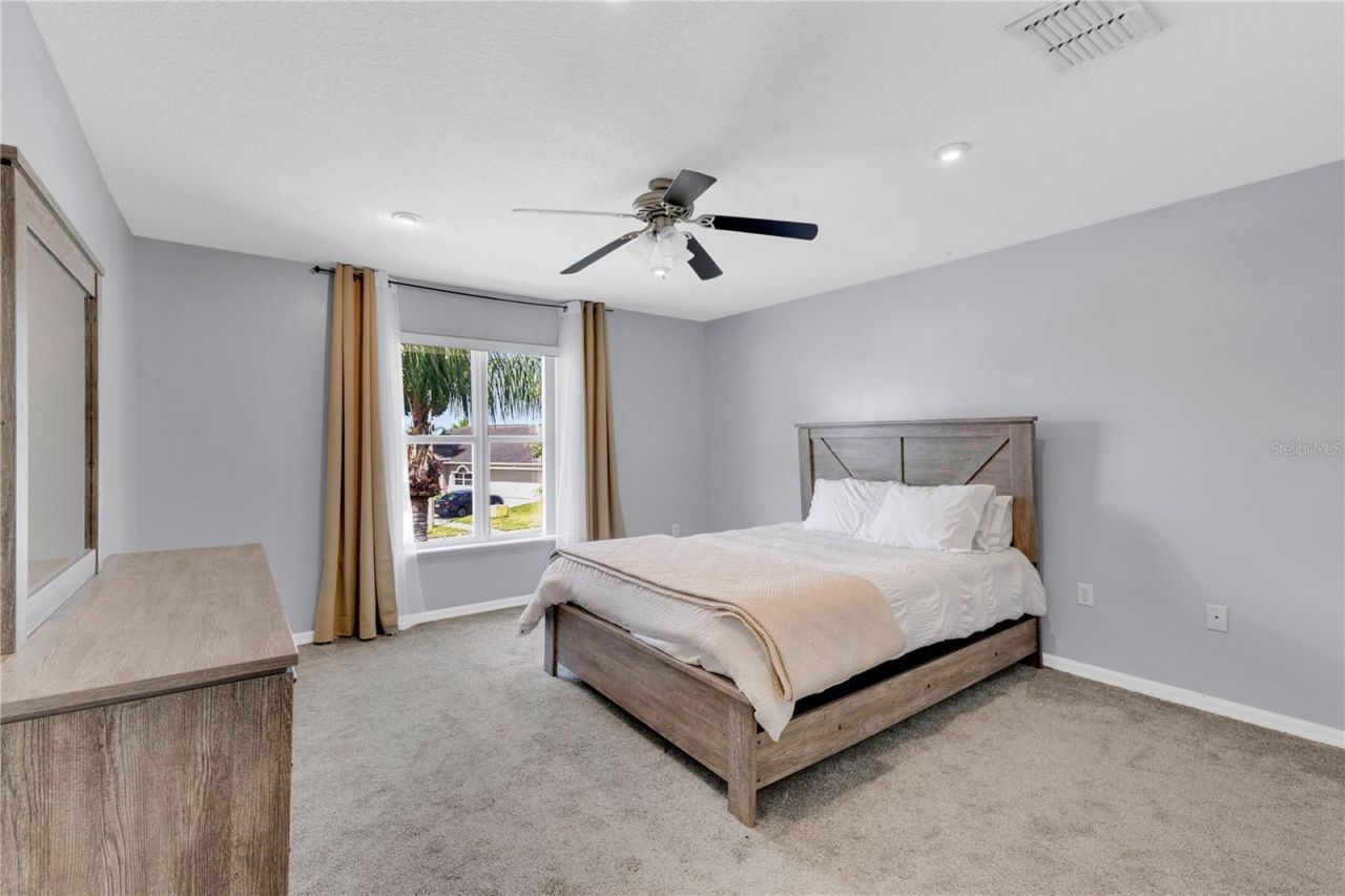 4912 Newton Court , Saint Cloud, FL 34771 Photo