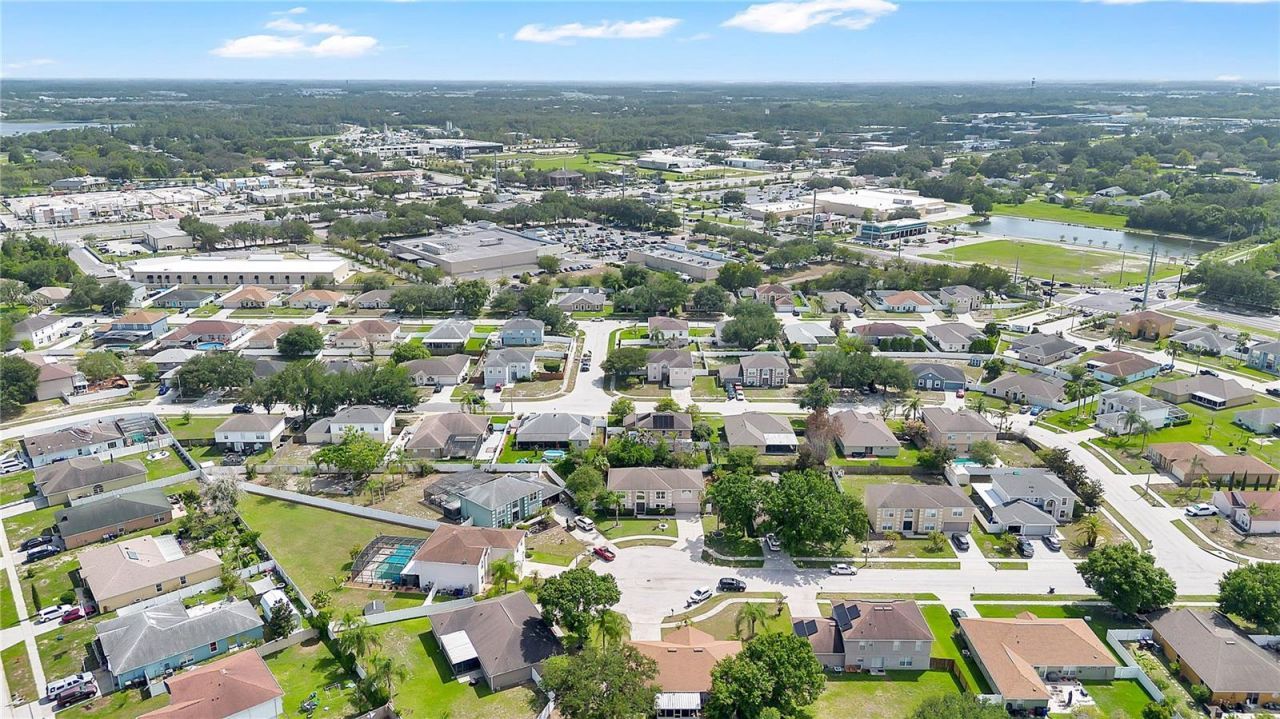 4912 Newton Court , Saint Cloud, FL 34771 Photo