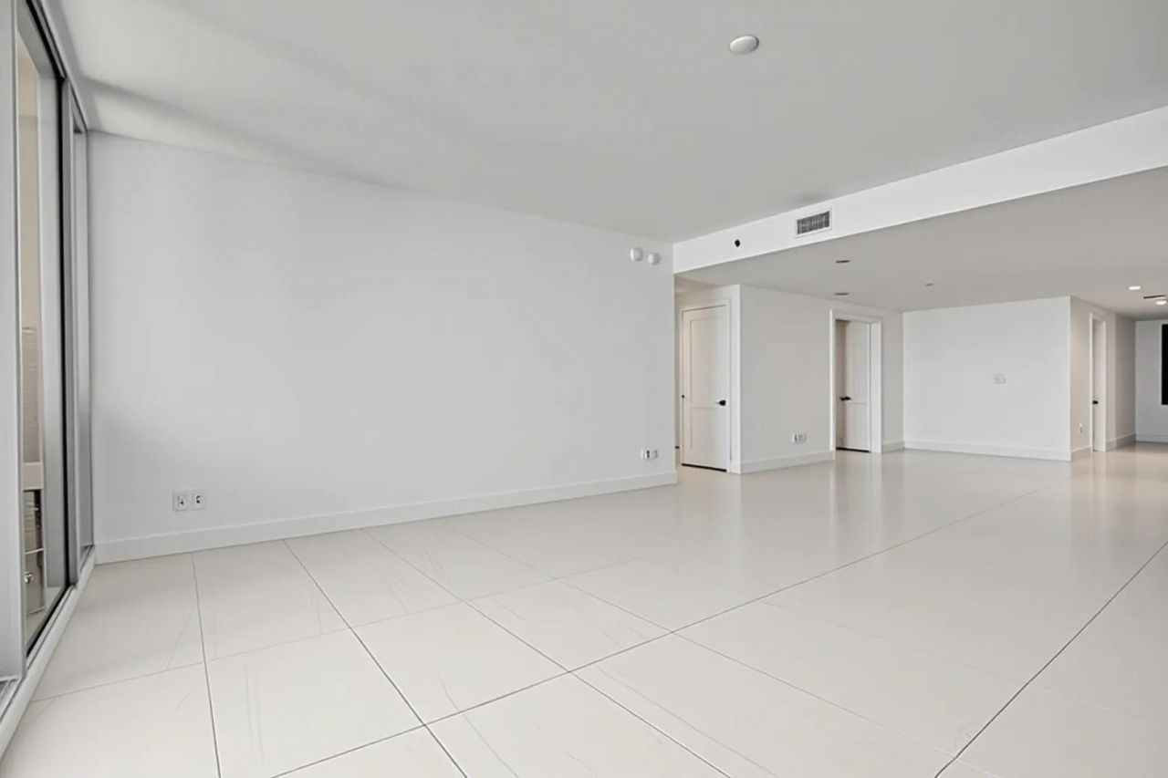 153 N Seabreeze Boulevard, Unit 1601, Fort Lauderdale, FL 33304 Photo