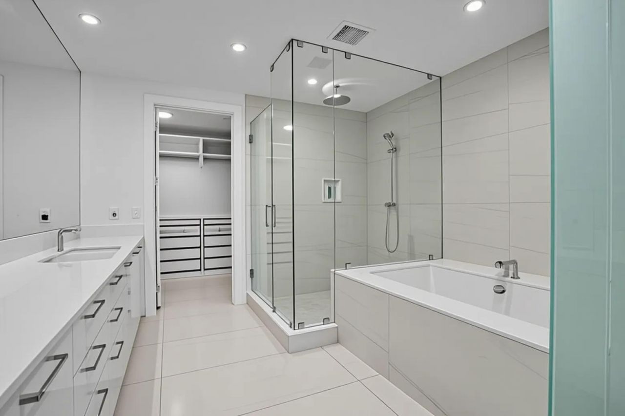 153 N Seabreeze Boulevard, Unit 1601, Fort Lauderdale, FL 33304 Photo